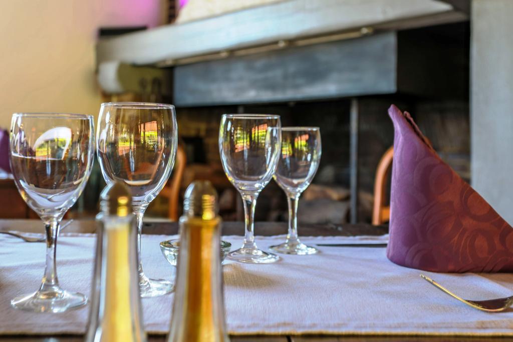 Hotel Restaurant Le Relais De Pouilly Buitenkant foto