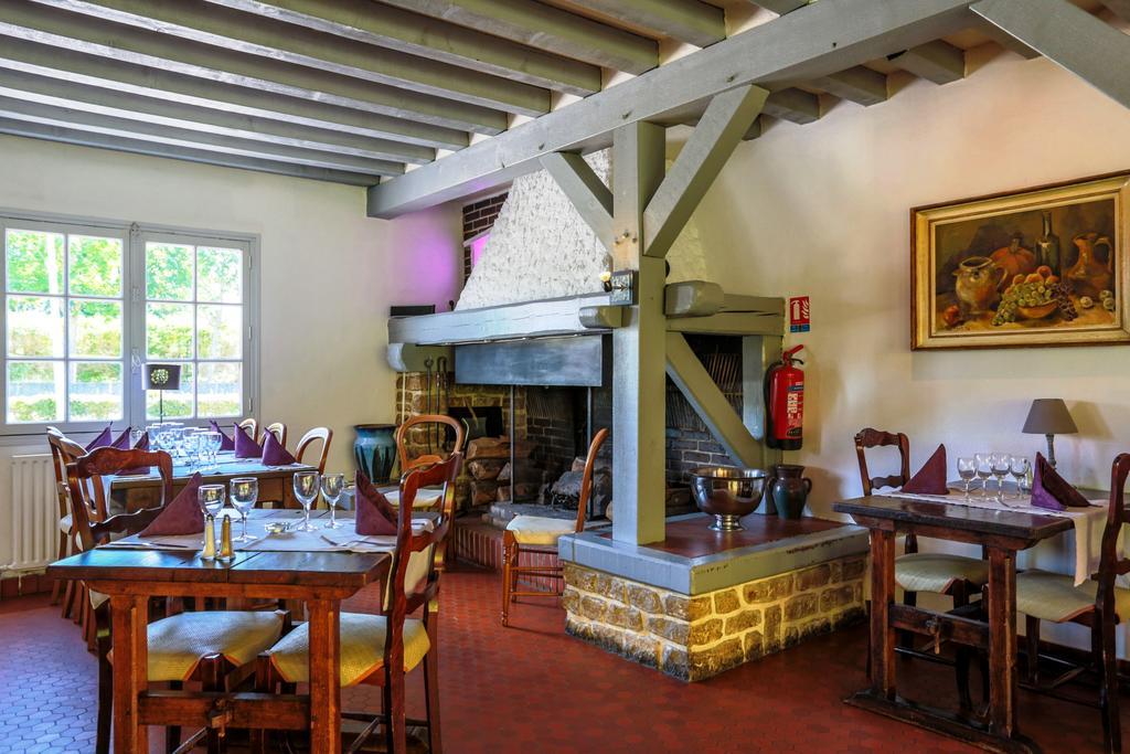 Hotel Restaurant Le Relais De Pouilly Buitenkant foto